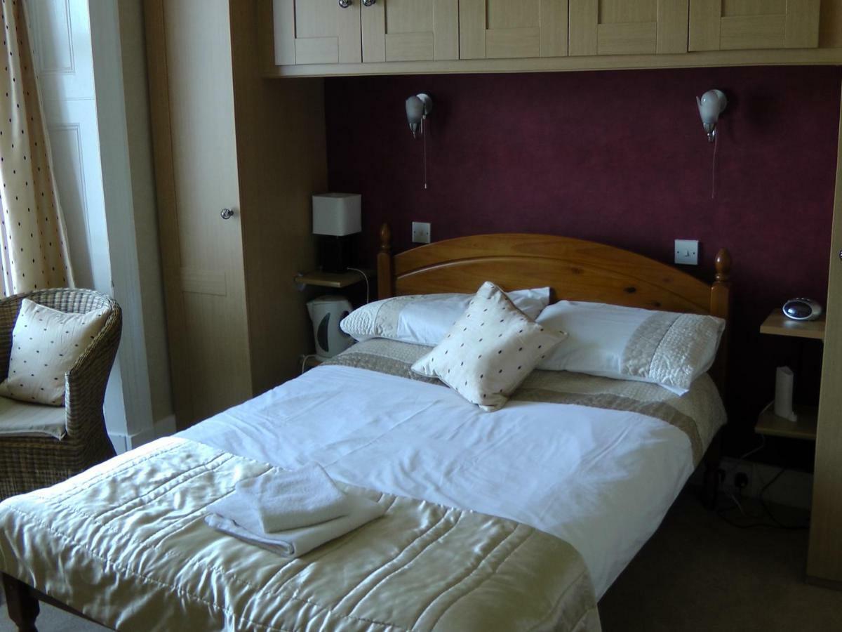 Beeches Guest House Dyce Exterior photo